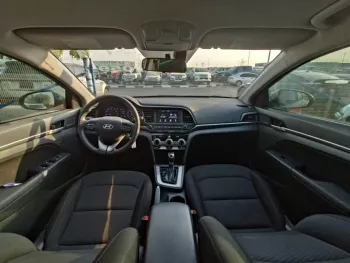 HYUNDAI ELANTRA SEDAN 2.0L 4CY PETROL GRAY 2019