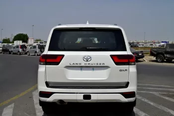 TOYOTA LAND CRUISER 300 GXR 2025 MODEL YEAR PETROL WHITE COLOR