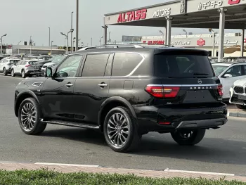 Nissan Armada Platinum 5.6l 2022 Model Year Black Color Exterior