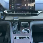 Toyota Sienna Hybrid 2.5l 2021 Model Year USA Specs Silver Color - Thumbnail 23