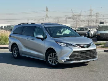 Toyota Sienna Hybrid 2.5l 2021 Model Year USA Specs Silver Color