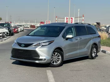 Toyota Sienna Hybrid 2.5l 2021 Model Year USA Specs Silver Color