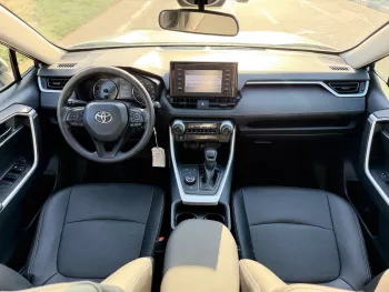 Toyota Rav4 LE Hybrid 2.5L V4 2019 Model Year Silver Color Exterior
