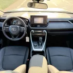 Toyota Rav4 LE Hybrid 2.5L V4 2019 Model Year Silver Color Exterior - Thumbnail 13