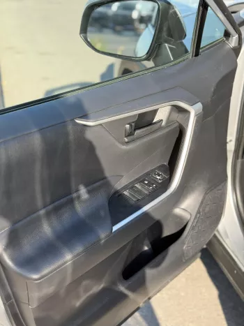 Toyota Rav4 LE Hybrid 2.5L V4 2019 Model Year Silver Color Exterior