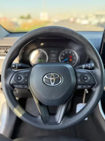 Toyota Rav4 LE Hybrid 2.5L V4 2019 Model Year Silver Color Exterior