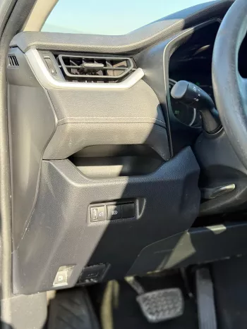 Toyota Rav4 LE Hybrid 2.5L V4 2019 Model Year Silver Color Exterior