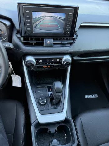 Toyota Rav4 LE Hybrid 2.5L V4 2019 Model Year Silver Color Exterior