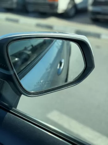 Toyota Rav4 LE Hybrid 2.5L V4 2019 Model Year Silver Color Exterior