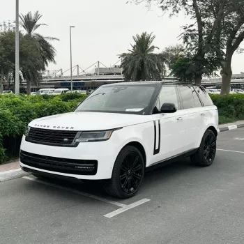 RANGE ROVER VOGUE SE BLACK EDITION 2024 MODEL YEAR WITH WARRANTY