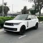 RANGE ROVER VOGUE SE BLACK EDITION 2024 MODEL YEAR WITH WARRANTY - Thumbnail 3