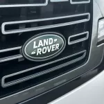 RANGE ROVER VOGUE SE BLACK EDITION 2024 MODEL YEAR WITH WARRANTY - Thumbnail 4