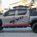 Toyota Hilux Revo 2017 Model Year 4WD AT Gray Color Exterior - Thumbnail 8
