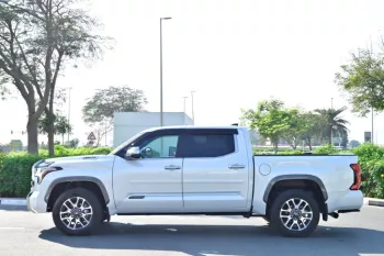 TOYOTA TUNDRA CREWMAX PLATINUM 1794 2025 MODEL YEAR WHITE COLOR