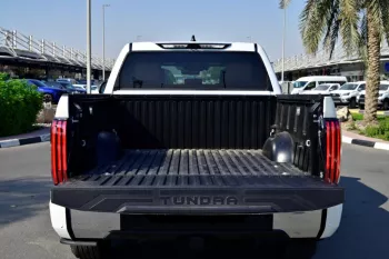 TOYOTA TUNDRA CREWMAX PLATINUM 1794 2025 MODEL YEAR WHITE COLOR