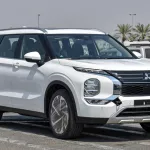 Mitsubishi Outlander High Line 2.5L 2025 Model Year White Color Exterior - Thumbnail 1