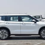 Mitsubishi Outlander High Line 2.5L 2025 Model Year White Color Exterior - Thumbnail 7