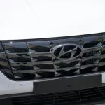 Hyundai Tucson Standard 1.6L Petrol 2024 Model Year White Color Exterior - Thumbnail 17