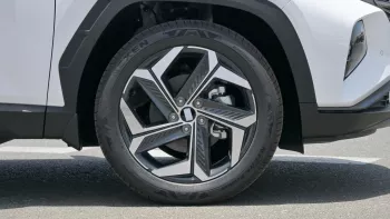 Hyundai Tucson Standard 1.6L Petrol 2024 Model Year White Color Exterior
