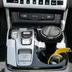 Hyundai Tucson Standard 1.6L Petrol 2024 Model Year White Color Exterior - Thumbnail 11