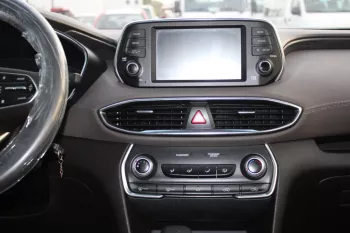Hyundai Santa-fe SUV 2.4 4 cy petrol 2019