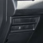 Mitsubishi L200 GLX 2.5L Diesel 4WD 2024 Model Year Silver Color - Thumbnail 12