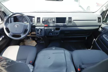 TOYOTA HIACE 2.5L DIESEL 15 SEATER HIGH ROOF STD MANUAL WHITE COLOR