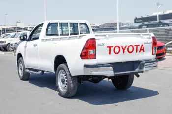 TOYOTA HILUX 2.4L DIESEL 4WD SINGLE CAB DLX-G MANUAL WHITE COLOR