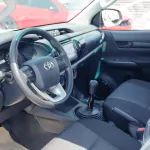 TOYOTA HILUX 2.4L DIESEL 4WD SINGLE CAB DLX-G MANUAL WHITE COLOR - Thumbnail 6
