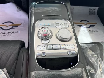 Genesis G90 Royal 3.5L 2025 Model Year Twin Turbo Premium Matt Gray Color