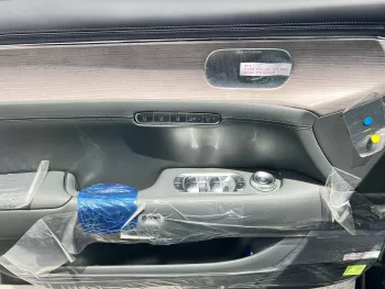 Genesis G90 Royal 3.5L 2025 Model Year Twin Turbo Premium Matt Gray Color