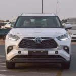 TOYOTA HIGHLANDER HYBRID 2.5L 2024 MODEL YEAR WHITE COLOR - Thumbnail 1