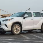 TOYOTA HIGHLANDER HYBRID 2.5L 2024 MODEL YEAR WHITE COLOR - Thumbnail 3