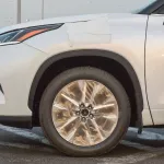 TOYOTA HIGHLANDER HYBRID 2.5L 2024 MODEL YEAR WHITE COLOR - Thumbnail 26