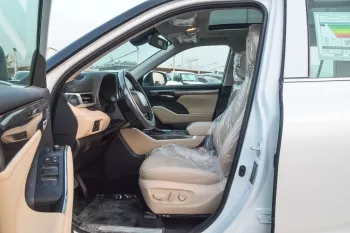 TOYOTA HIGHLANDER HYBRID 2.5L 2024 MODEL YEAR WHITE COLOR