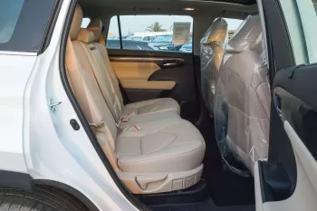 TOYOTA HIGHLANDER HYBRID 2.5L 2024 MODEL YEAR WHITE COLOR