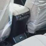 TOYOTA HIGHLANDER HYBRID 2.5L 2024 MODEL YEAR WHITE COLOR - Thumbnail 25