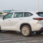 TOYOTA HIGHLANDER HYBRID 2.5L 2024 MODEL YEAR WHITE COLOR - Thumbnail 6