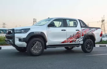 TOYOTA HILUX ADVENTURE 2025 MODEL YEAR PICKUP WHITE COLOR