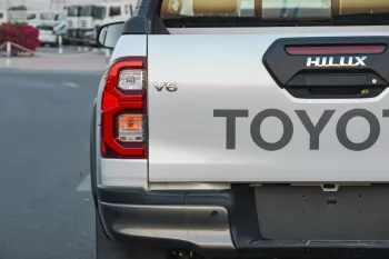 TOYOTA HILUX ADVENTURE 2025 MODEL YEAR PICKUP WHITE COLOR