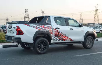 TOYOTA HILUX ADVENTURE 2025 MODEL YEAR PICKUP WHITE COLOR