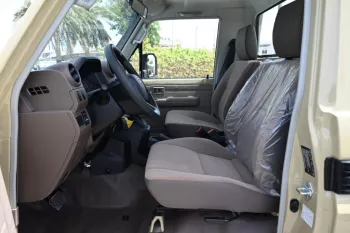 TOYOTA LAND CRUISER LC 79 2025 MODEL YEAR 4.0L PETROL 4WD AUTOMATIC