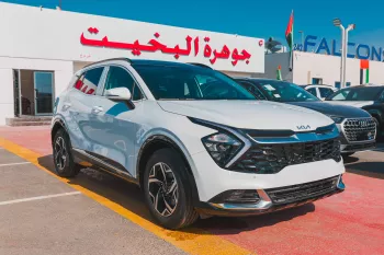 KIA Sportage 1.6 2025 Model Year White Color Exterior
