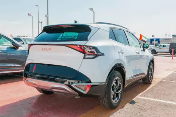 KIA Sportage 1.6 2025 Model Year White Color Exterior