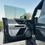 GMC HUMMER EV SUV 2025 MODEL YEAR WITH WARRANTY BLUE COLOR EXTERIOR - Thumbnail 3