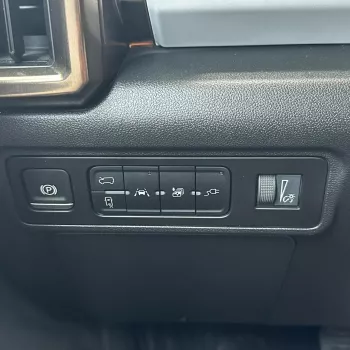 GMC HUMMER EV SUV 2025 MODEL YEAR WITH WARRANTY BLUE COLOR EXTERIOR