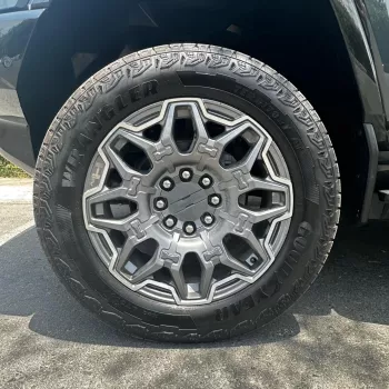 GMC HUMMER EV SUV 2025 MODEL YEAR WITH WARRANTY BLUE COLOR EXTERIOR