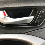 HYUNDAI SANTAFE SUV 3.3L 6CY PETROL 2018 BLACK - Thumbnail 13