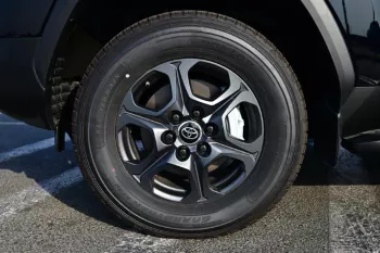TOYOTA LAND CRUISER 300 GRS 2025 MODEL YEAR V6 3.3L DIESEL BLACK COLOR