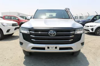TOYOTA LANDCRUISER 300 2024 MODEL YEAR RHD DIESEL GX SILVER COLOR